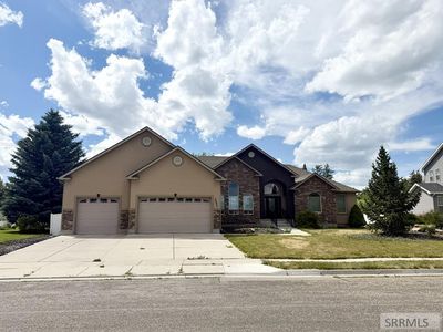 3840 Tuscany Dr