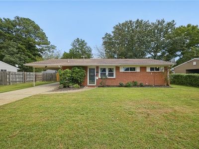 772 De Laura Ln