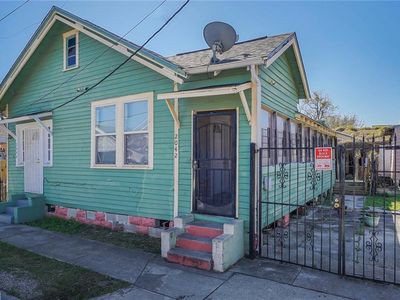 2042-44 N Rocheblave St