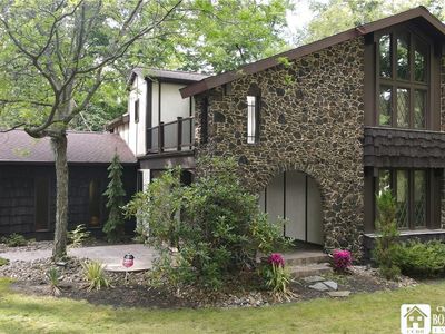 9 Stewart Ave