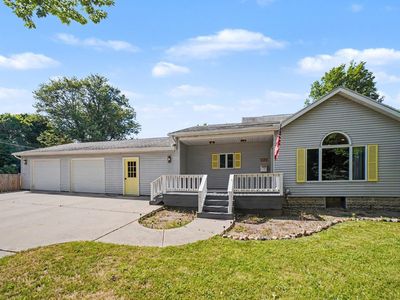 Property at 121 W Hazel St, Saint Louis, MI