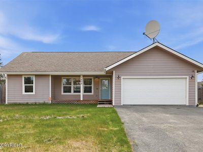 1404 Hedley Dr