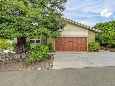 6501 Addington Ct