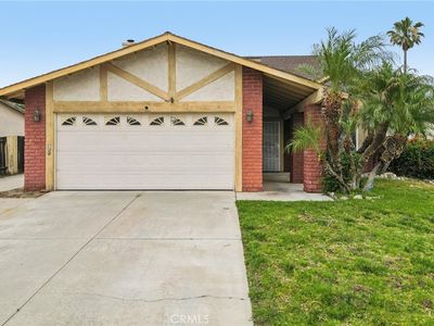 2372 Leta Ln