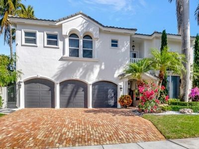375 SW 16th St