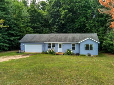 154 N Woodmeadows Dr