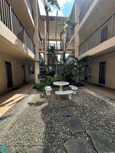 348 S Federal Hwy UNIT 6