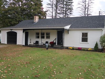 695 W River Road
