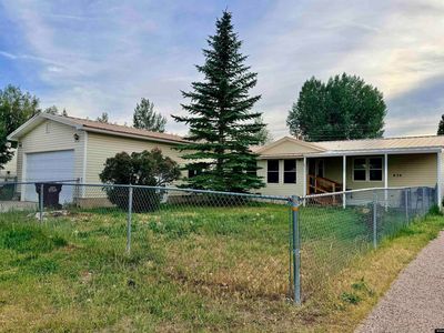 654 Oak Dr