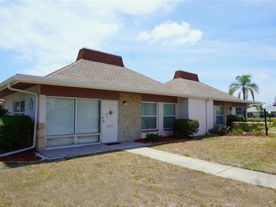4330 Tahitian Gardens Cir APT E