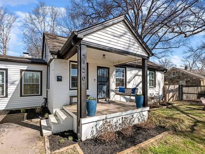 4120 Village Rd