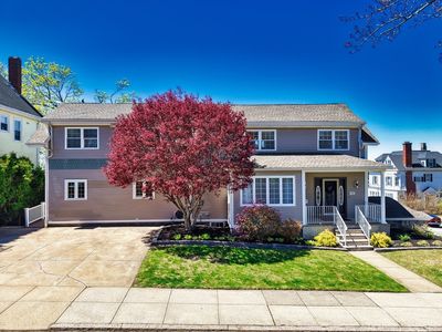 110 Underwood St