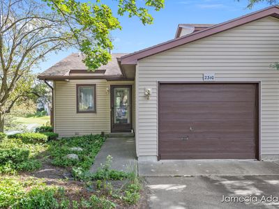 2340 Bridle Creek St SE