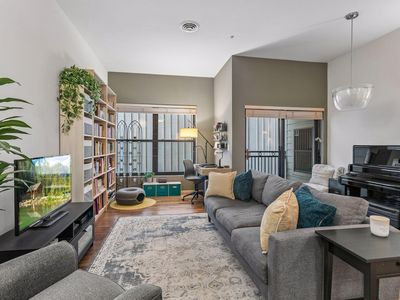 270 4th St E Unit 207
