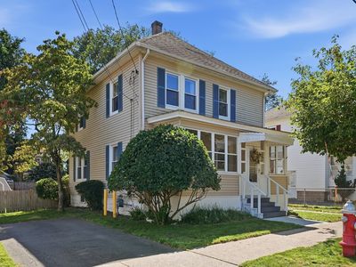 57 Maple St