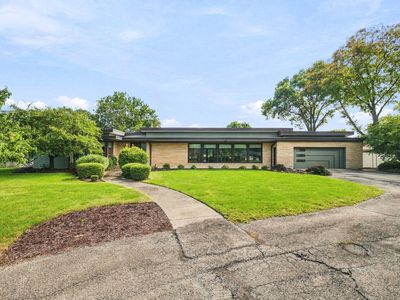 1100 Buell Ave