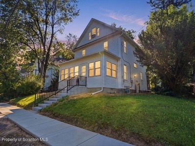 413 Powell Ave