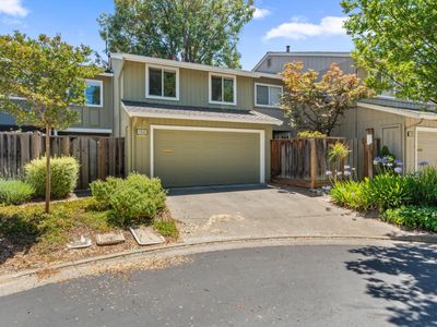 112 Abby Wood Ct