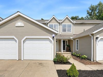Property at 1697 Red Maple Ct, Streetsboro, OH