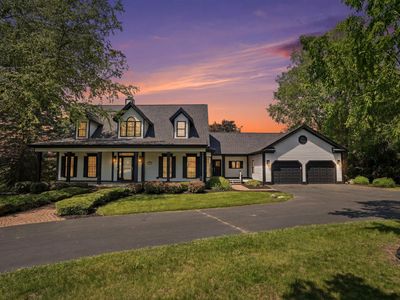 9835 Oak Pointe Ln