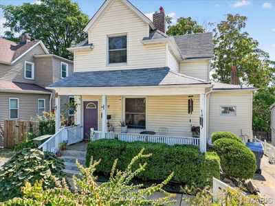 3316 Commonwealth Ave