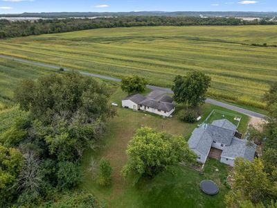 25290 Foothill AVENUE