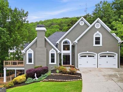 2951 Summitop Ct NE