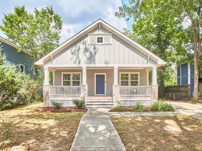 110 N Guthrie Ave