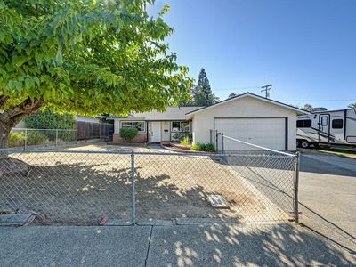 1502 Gregory Way