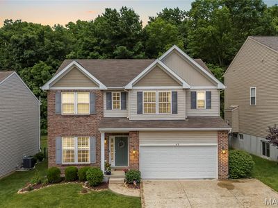 49 San Marino Pkwy