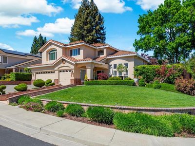 501 Canyon Oak Drive