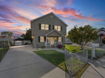 6 Lombardy Dr