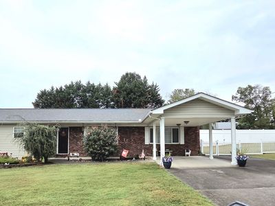 508 S Asbury Dr