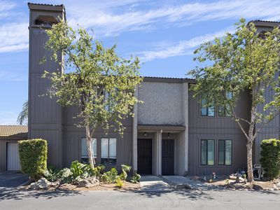 Property at 867 Greenfield Avenue, Hanford, CA