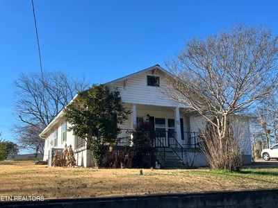 Property at 182 College St S, Madisonville, TN