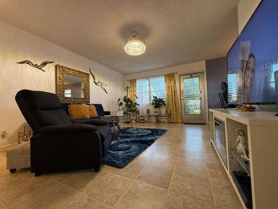 81 Camden Drive #D