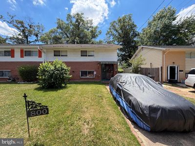 Property at 800 Booker Dr, Capitol Heights, MD
