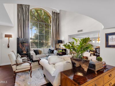 6701 N SCOTTSDALE Road #16