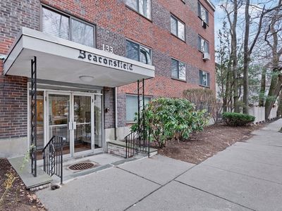 133 Beaconsfield Rd APT 44