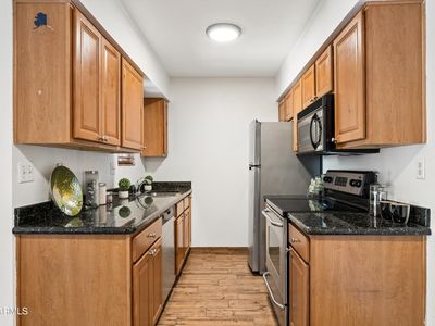 5877 N GRANITE REEF Road #1124