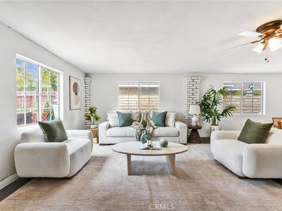 18654 Del Bonita St
