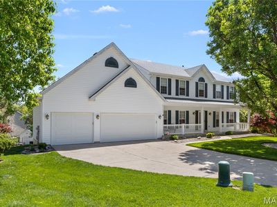 6 Huntleigh Meadows Ct