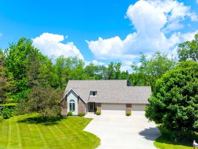 296 Coachman Dr