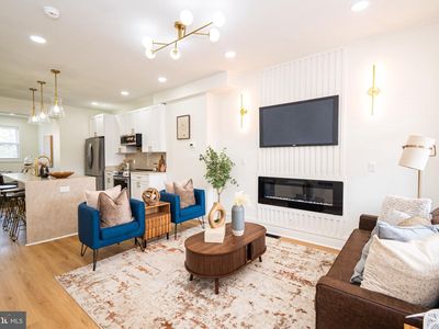 2612 Cecil Ave