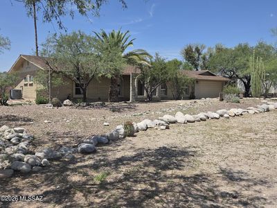 3401 N Bacobi Ave