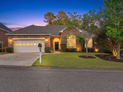 393 Bainbridge Dr