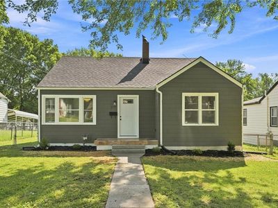 Property at 1355 S Pearl St, Independence, MO