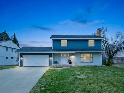 4921 Trillium Ln