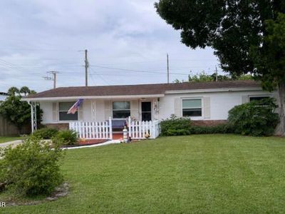 1160 Pineview Dr