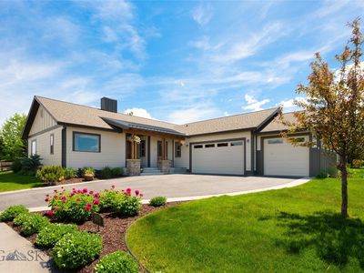 402 Circle F Trl